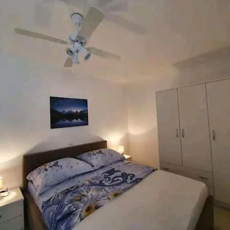 Beautiful 2-Bed Apartment In Okrug Gornji * Trogir